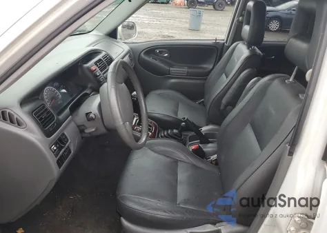 2002 Suzuki Xl7 Plus из США, поврежденный, VIN JS3TX92V924123217